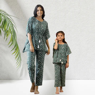 Mother Daughter Brown cat kaftan set combo